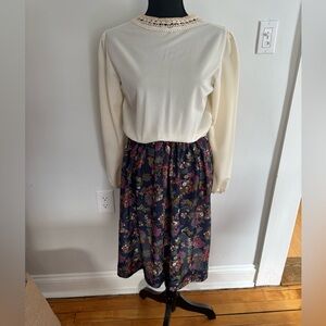 Vintage Dress Size M 8/10